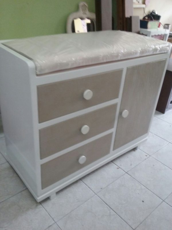 Cómoda de Puerta