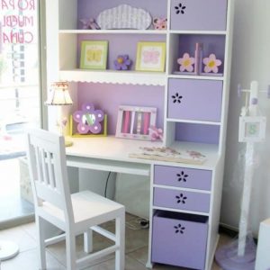 Escritorio Niña Flores